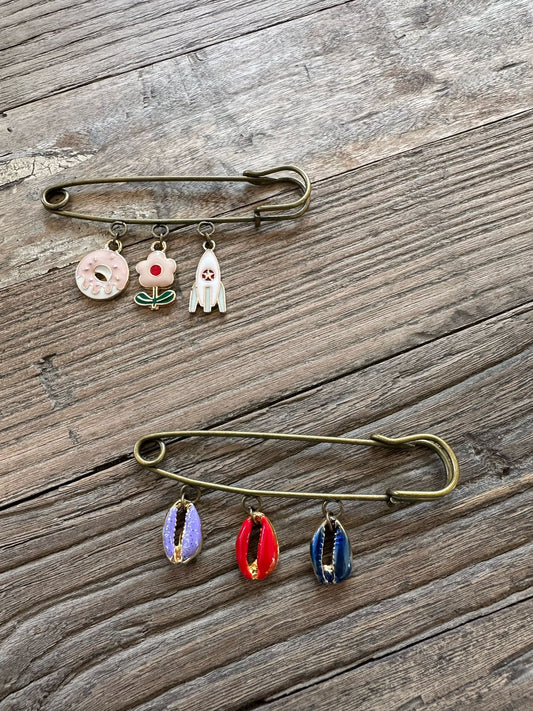 Pins charms